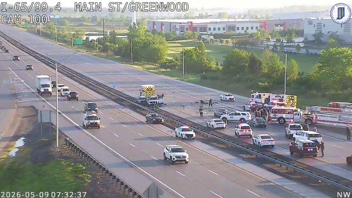 ISP: 1 person critically injured, 5 other people taken to hospitals after I-65 crash involving SUV fleeing from officers