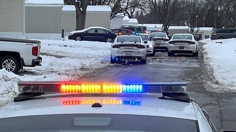 1 critically injured in shooting on Indy’s west side
