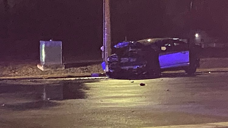 2 men killed, another critically injured in crash involving suspected drunk driver on Indy’s south side