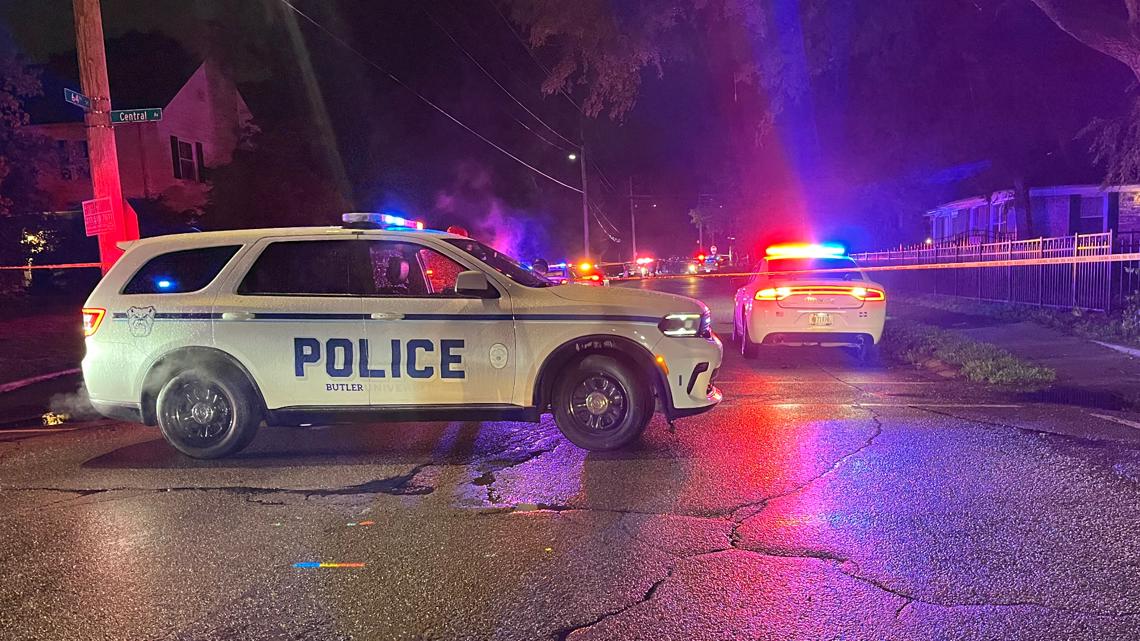 Officer wounded in Broad Ripple shooting