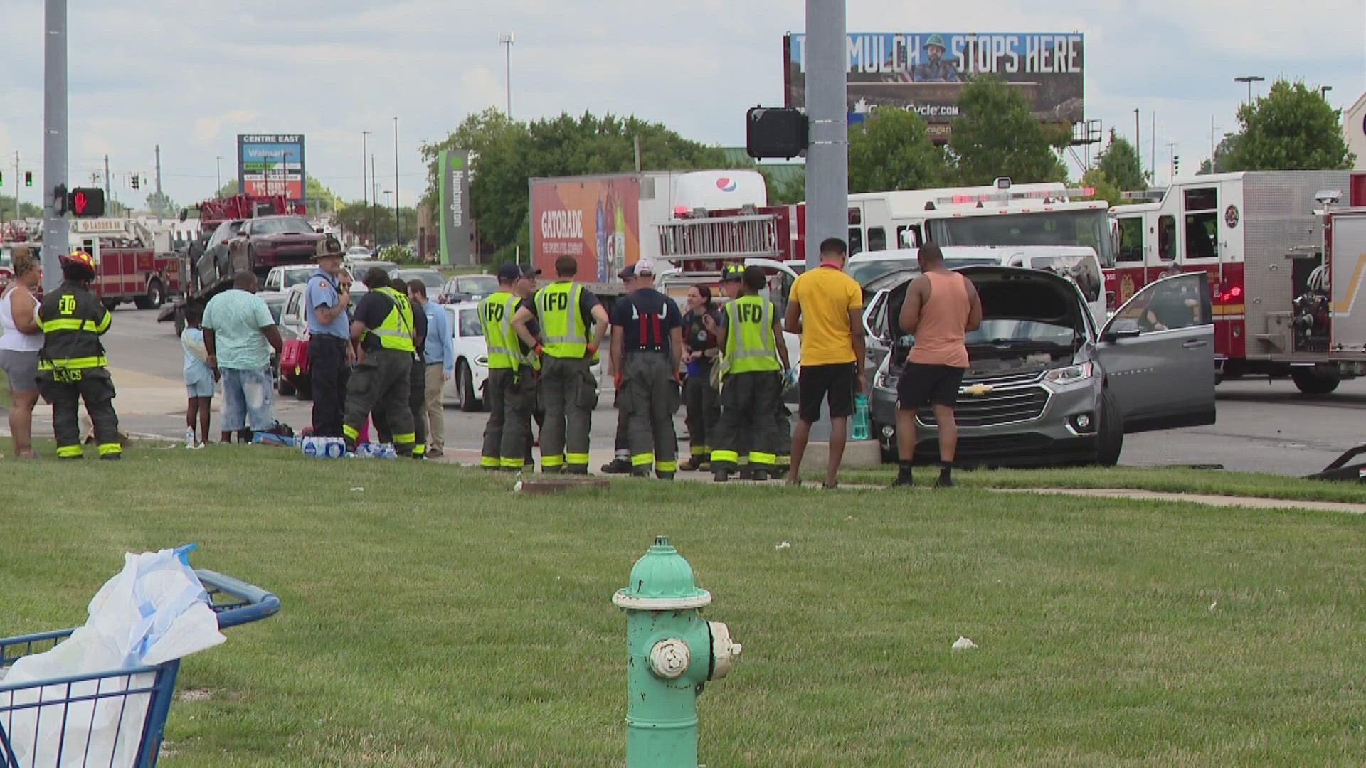 13News reporter Logan Gay details the crash.