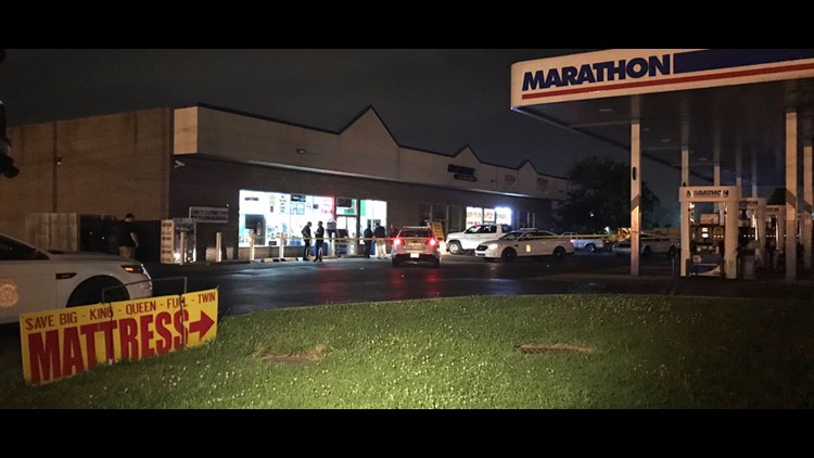 Gas station clerk shot during robbery attempt on city's southeast side ...