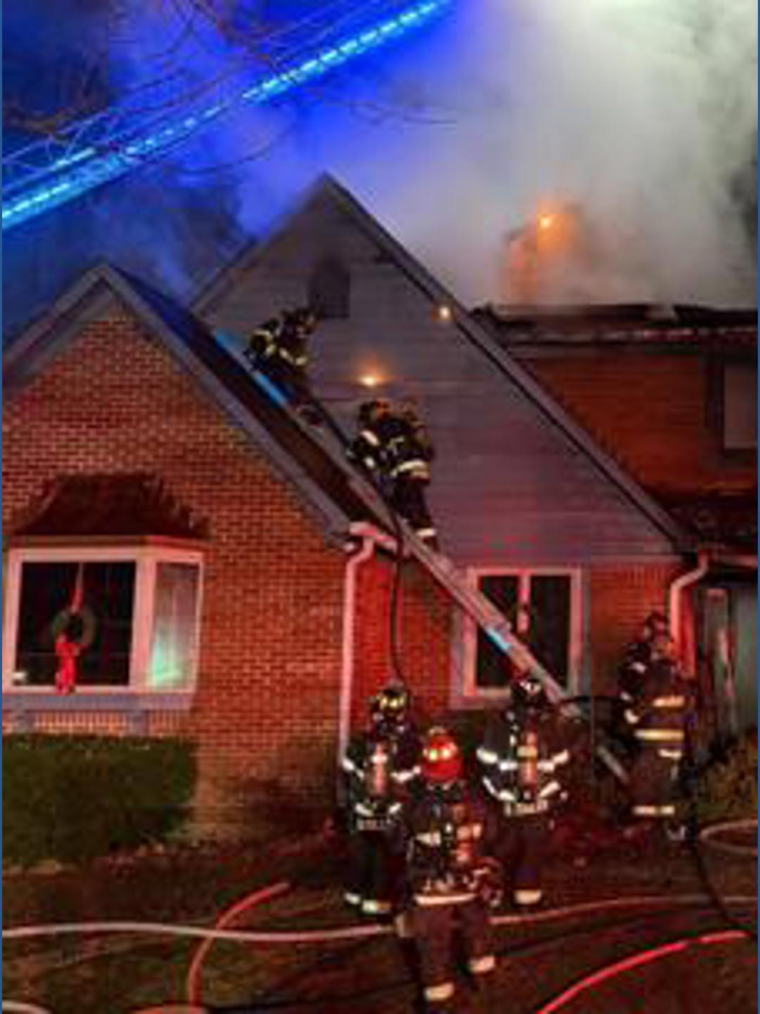 4 injured in New Year's Day house fire in Avon