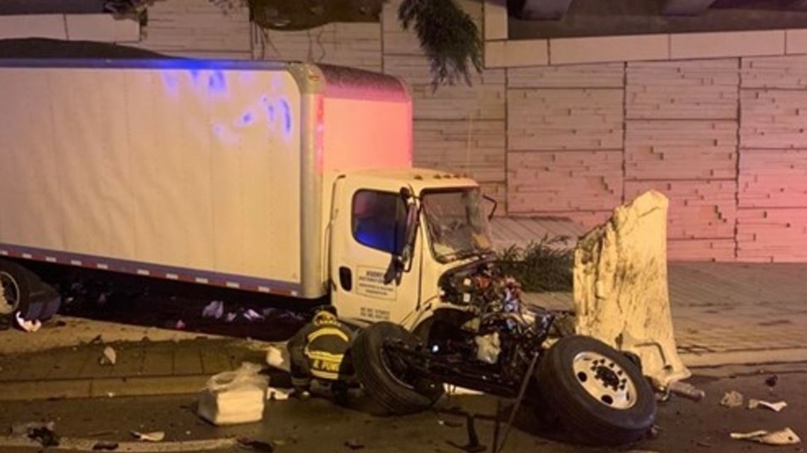 Driver arrested for OWI after box truck crash in Carmel | wthr.com