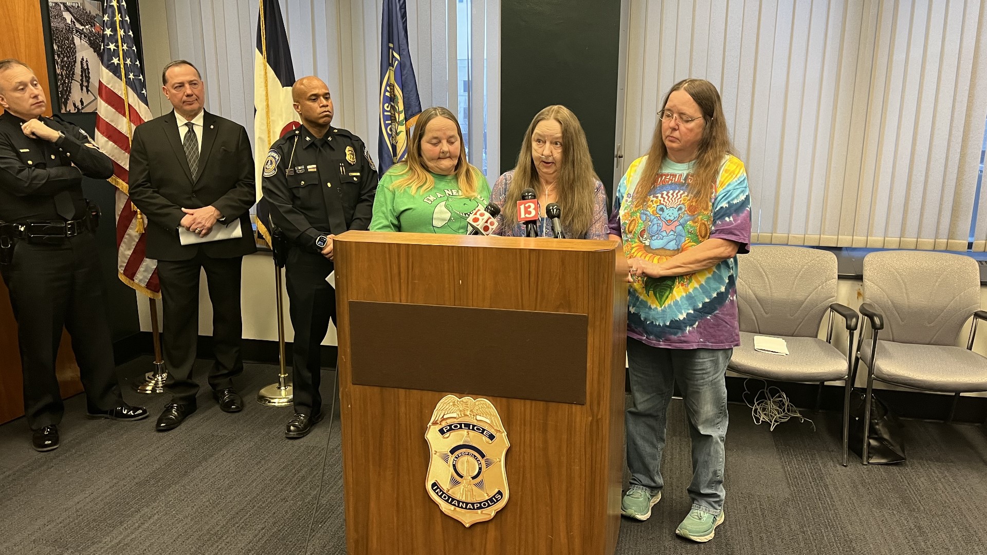 Retired IMPD Sgt. David Ellison announced Thomas Edward Williams as the man who stabbed and assaulted three girls in Indianapolis nearly 50 years ago.