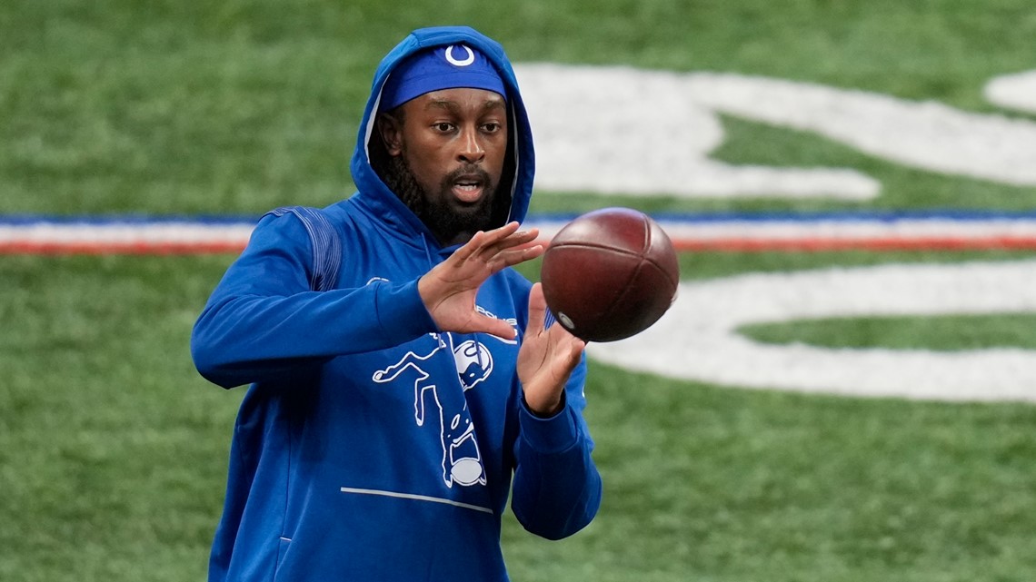 Dallas Cowboys sign former Colts receiver TY Hilton
