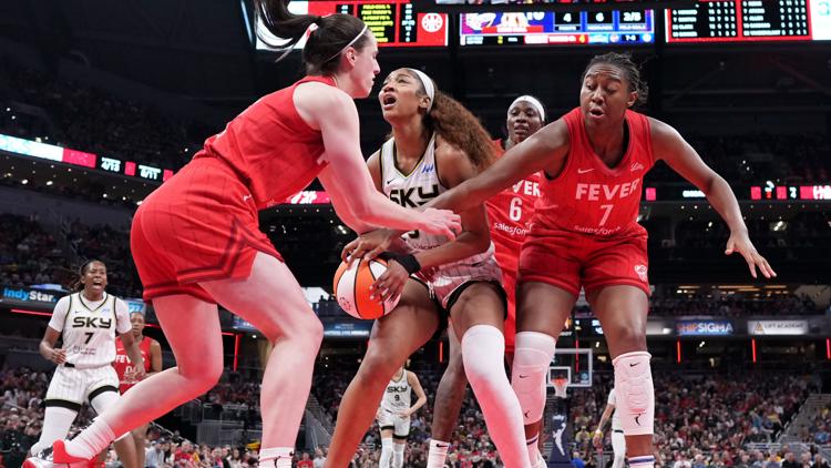 Caitlin Clark says it was too loud to hear alleged racial comments but supports WNBA investigation