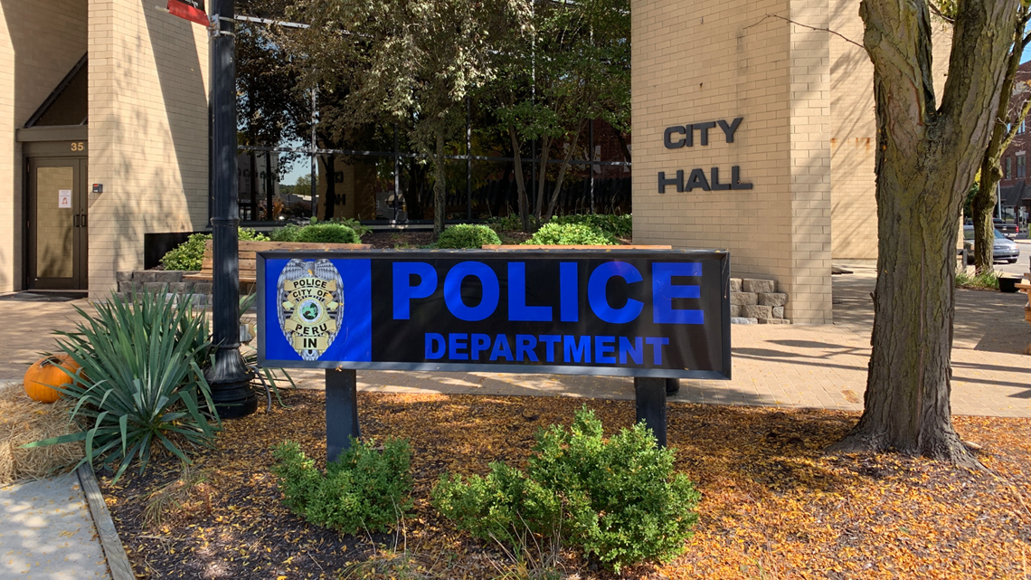 Police departments struggling to hire new officers - Vimarsana News
