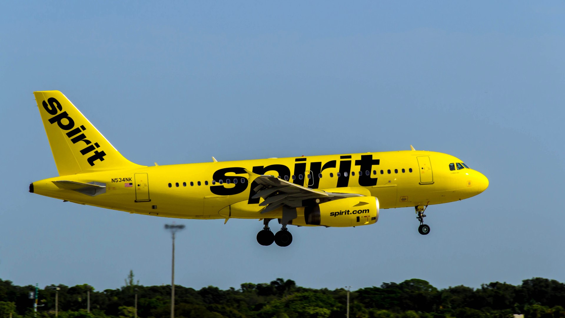 Spirit airlines announced plans Thursday to fly non-stop between Indianapolis and Pensacola beginning in June.