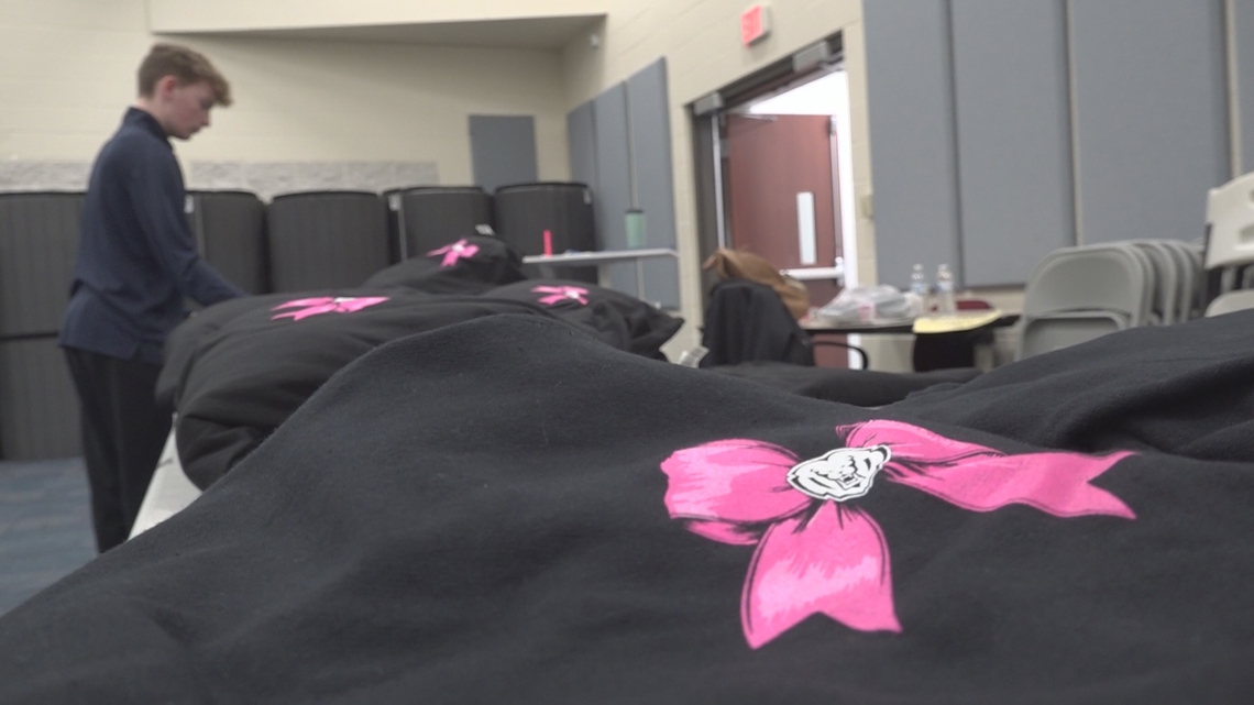 HSE students honor Hailey Buzbee with custom clothing, donate funds to her family