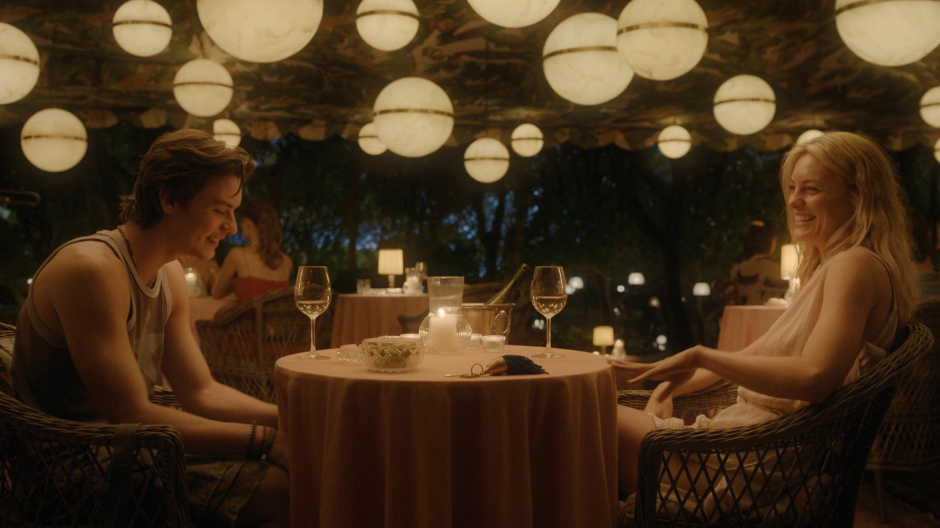 Awardwinning director Alfonso Cuarón, cast preview 'DISCLAIMER