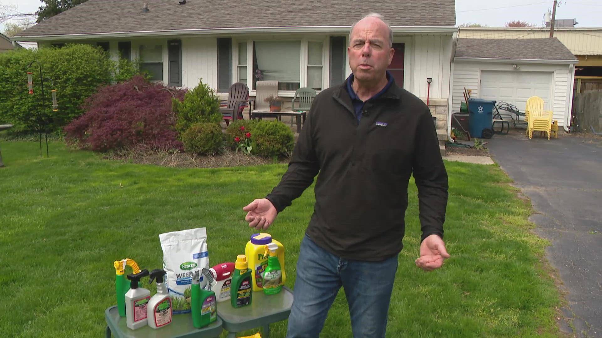 Pat Sullivan shows you how to get your home ready for spring from weeding to mulching.
