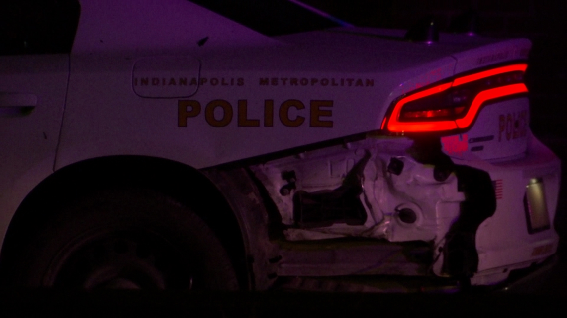 Police report: 30-year-old man arrested for DWI after hit-and-run with IMPD vehicle