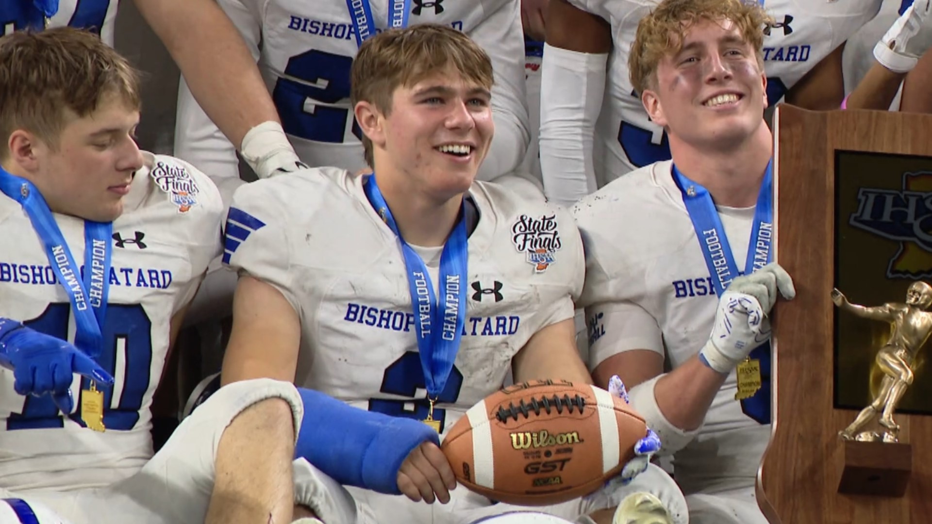 Senior running back Riley Kinnett battled through a setback to give Bishop Chatard its second straight Class 3A football championship.