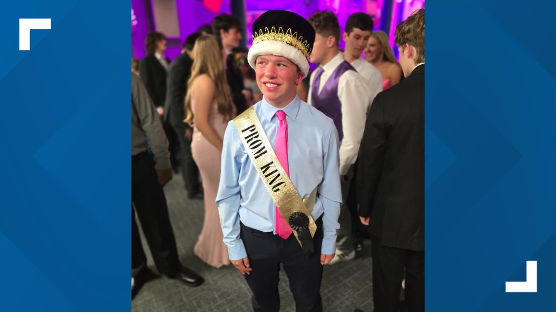 'It means a lot to me' | Fishers senior with Williams syndrome crowned prom king