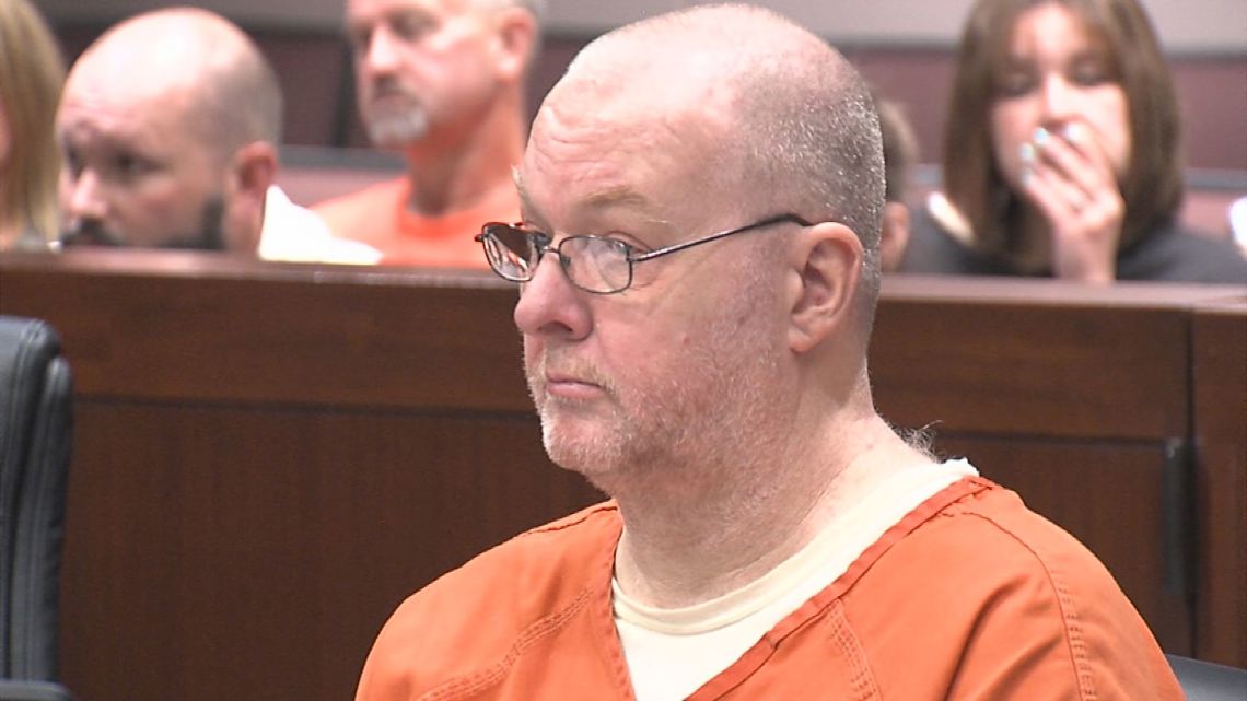Hearing for man charged in 1992 murder reveals a grand jury first looked at the case