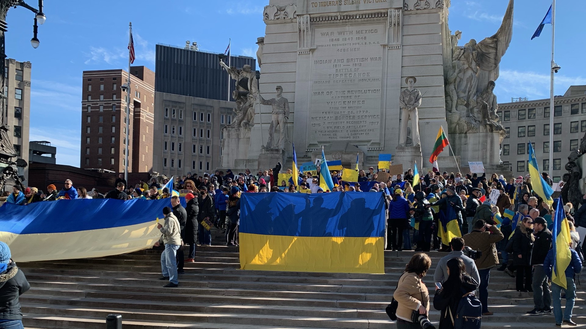 Hundreds came to downtown Indianapolis to show their support for Ukraine and condemn Vladimir Putin and Russian troops’ invasion of the country.