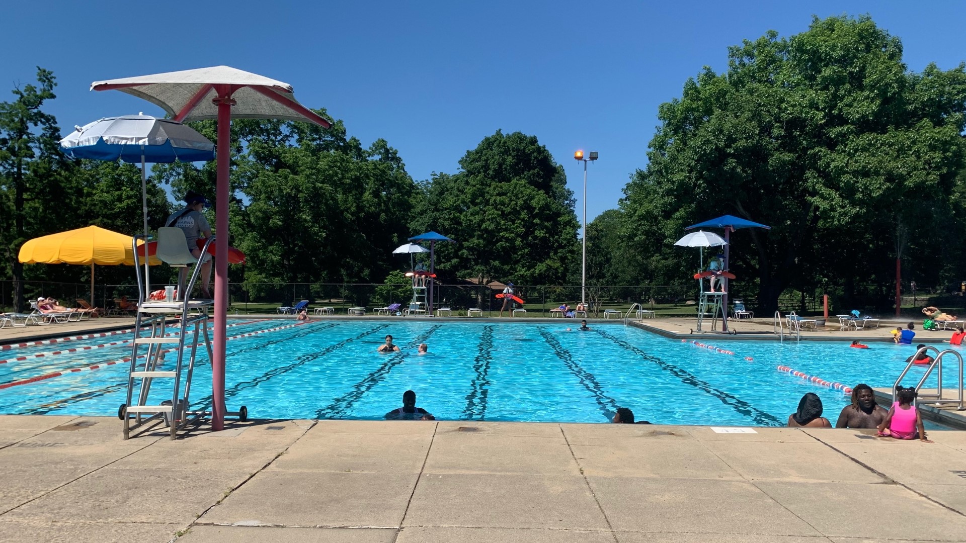 Indy Parks to offer free pool passes as temperatures rise