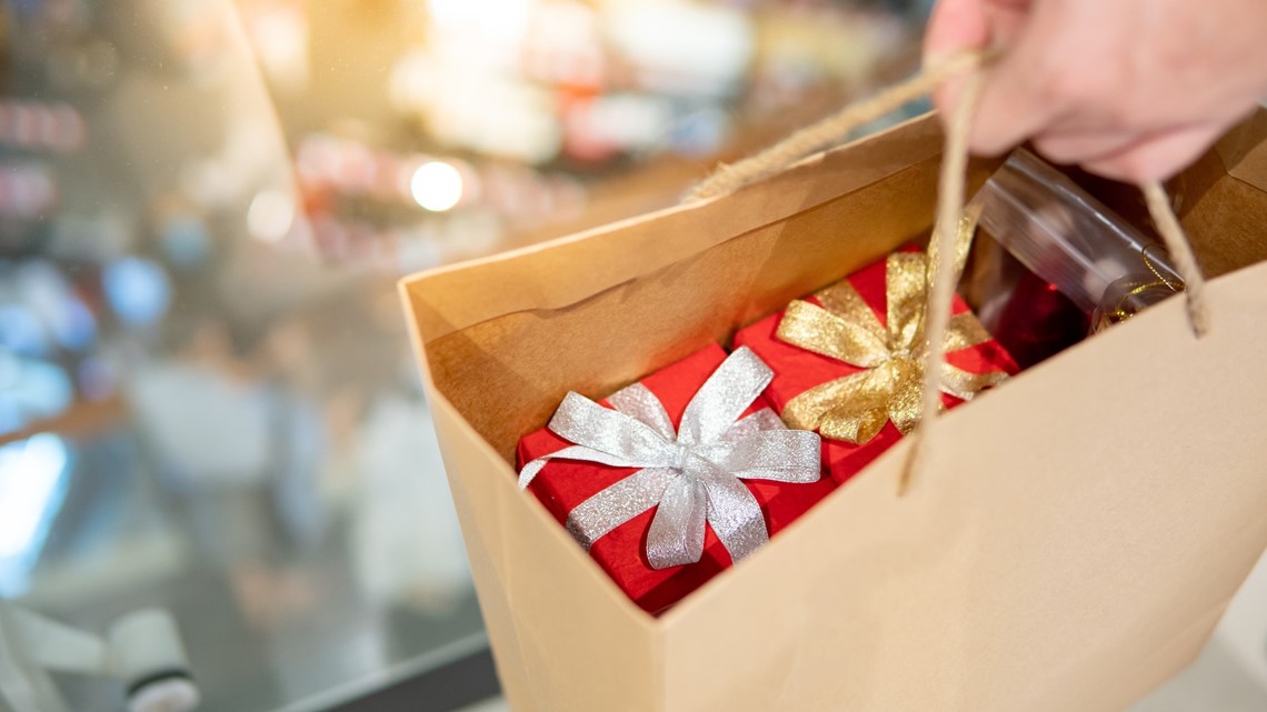Opinion | I promise, it won't kill us to not shop on Thanksgiving - Vimarsana News