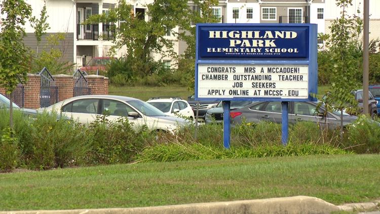 Students at Bloomington elementary school receive death threats on social media