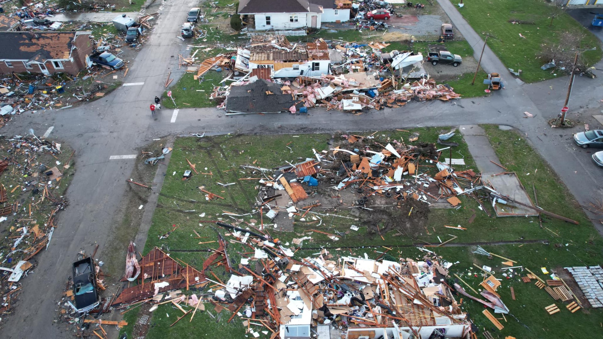 LIVE UPDATES: Severe storms, tornadoes in central Indiana wthr