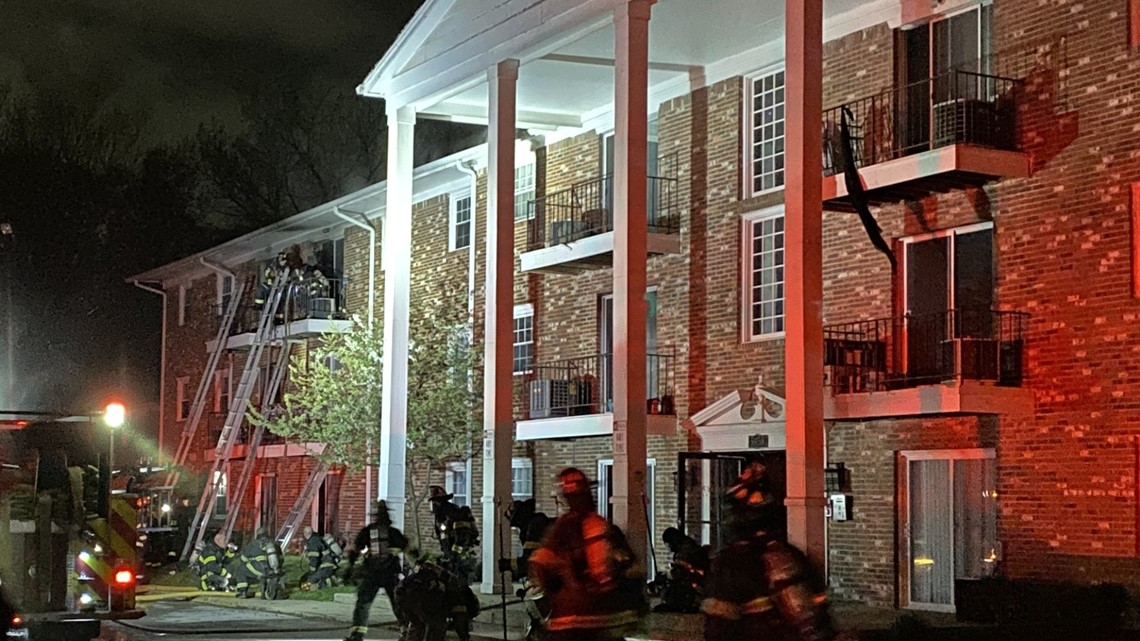 1 dead, 9 injured in northwest Indy apartment fire | wthr.com