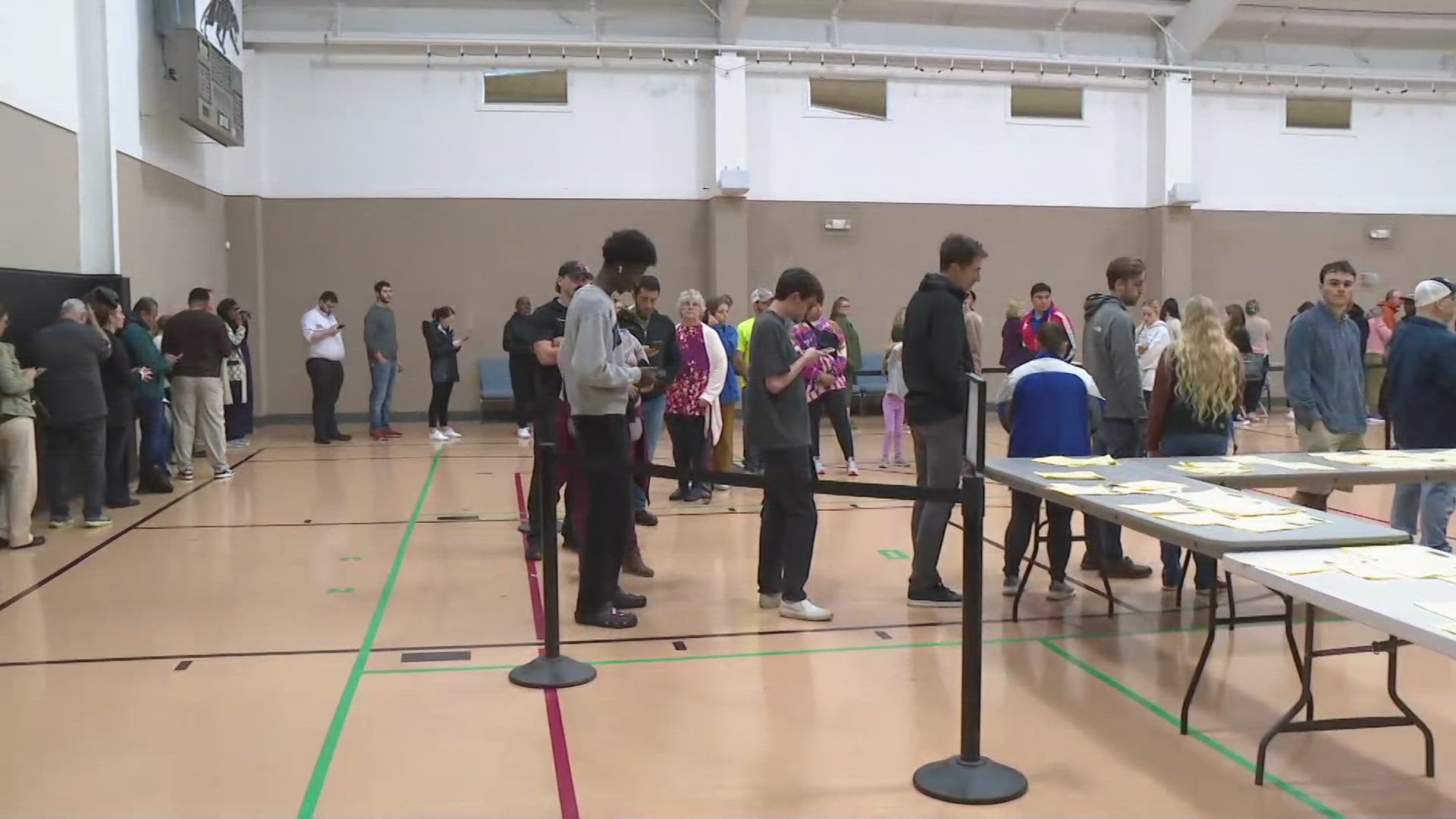 13News reporter Karen Campbell reports from Boone County where large voter turnouts are being seen across the state.