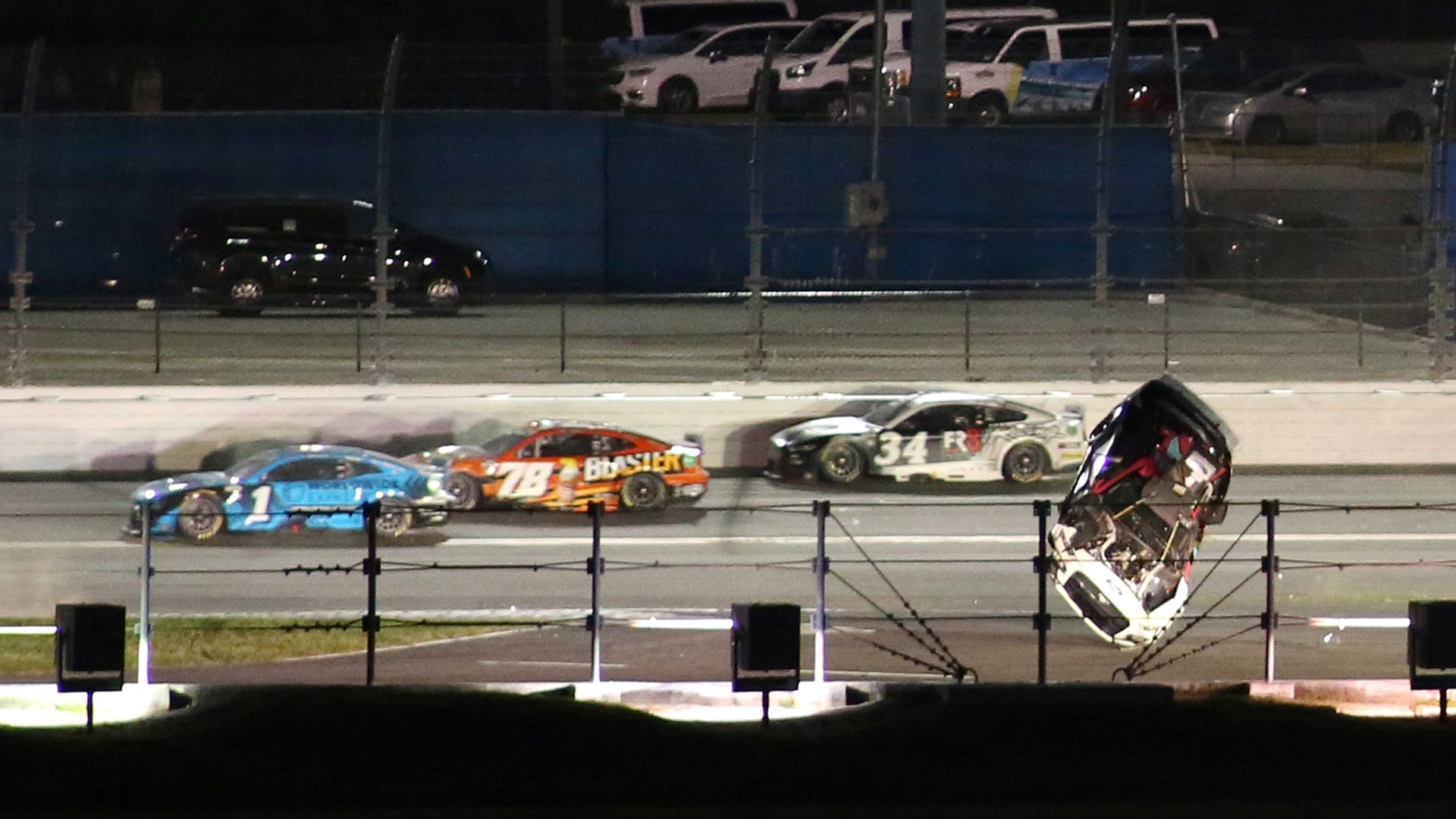 Chris Buscher wins Coke Zero Sugar 400 at Daytona | wthr.com