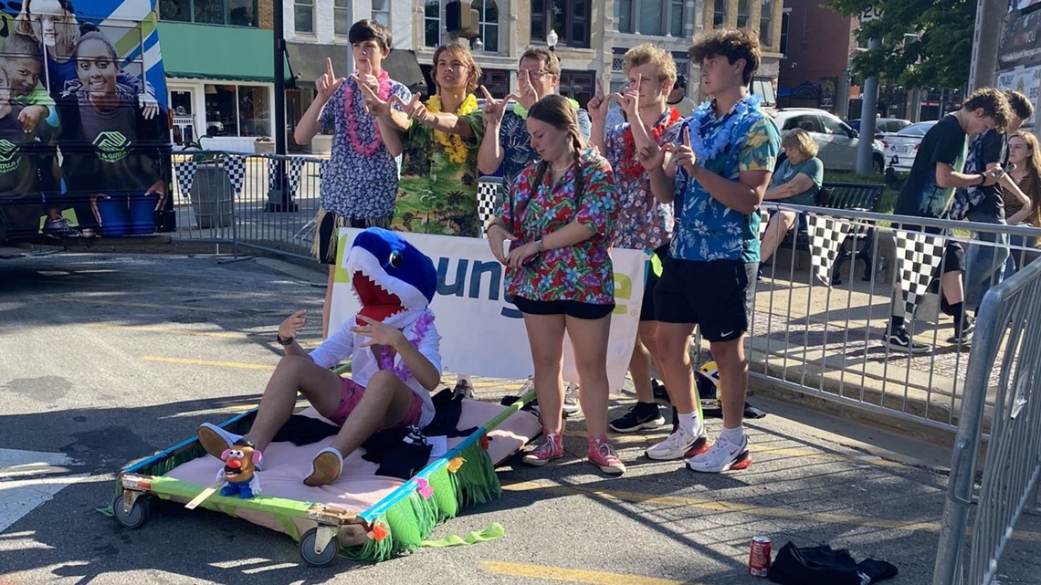 10th Noblesville bed race helps send kids to summer camp