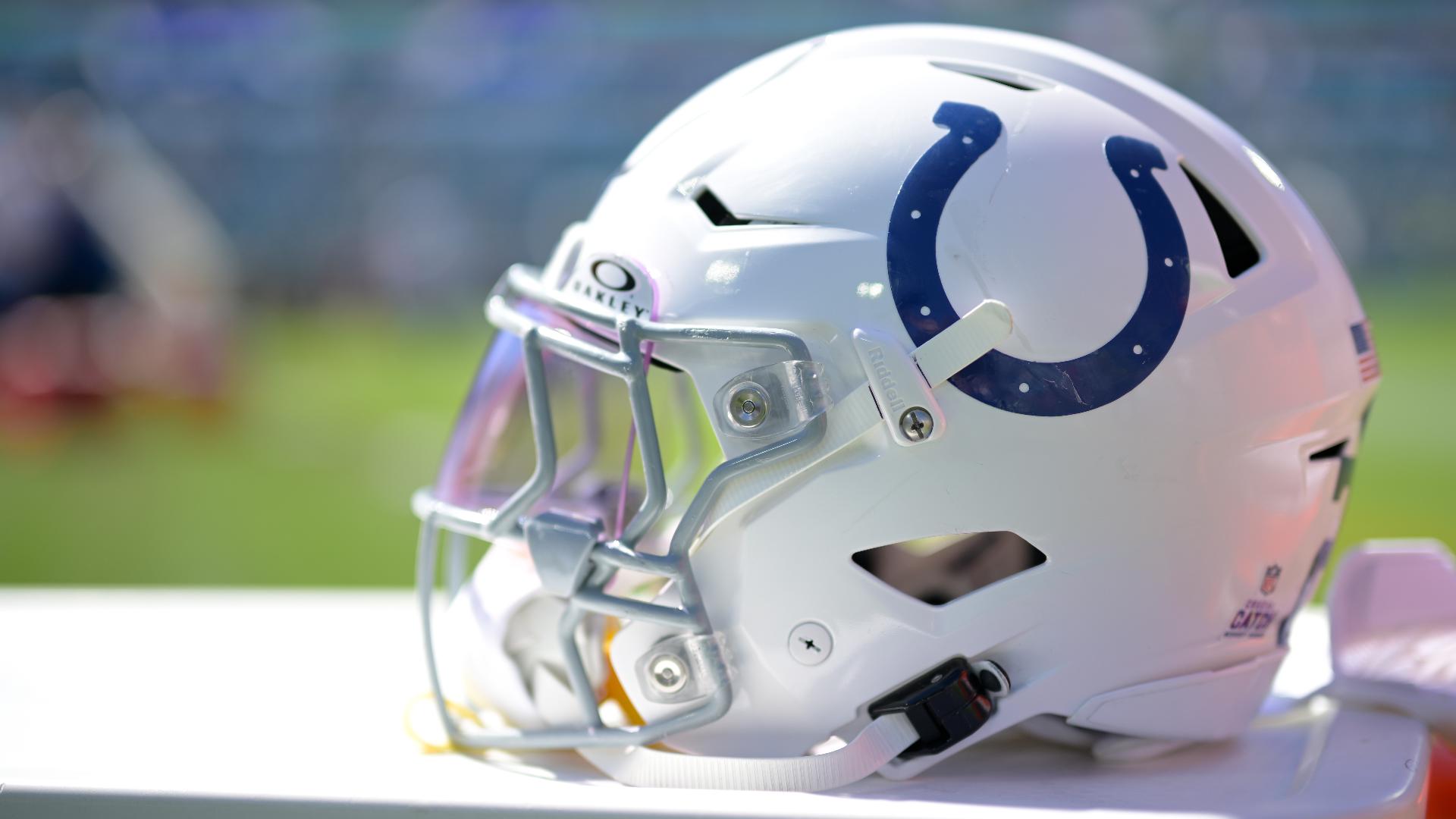 Indianapolis Colts linebacker E.J. Speed visits with 13Sports director Dave Calabro ahead of the team's game against the Jacksonville Jaguars.