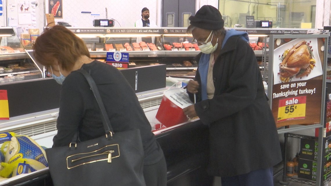 Thanksgiving shoppers met with high prices - Vimarsana News