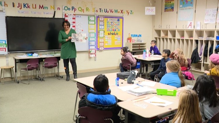 WTHR helps local school celebrate World Read Aloud Day