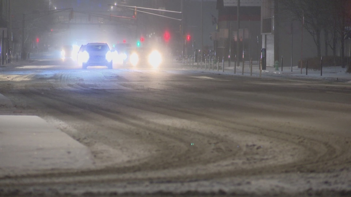 Snowfall creates slow commute across central Indiana