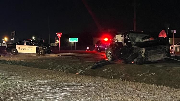 Indiana State Police investigating after Kokomo police officer uninjured in fatal crash