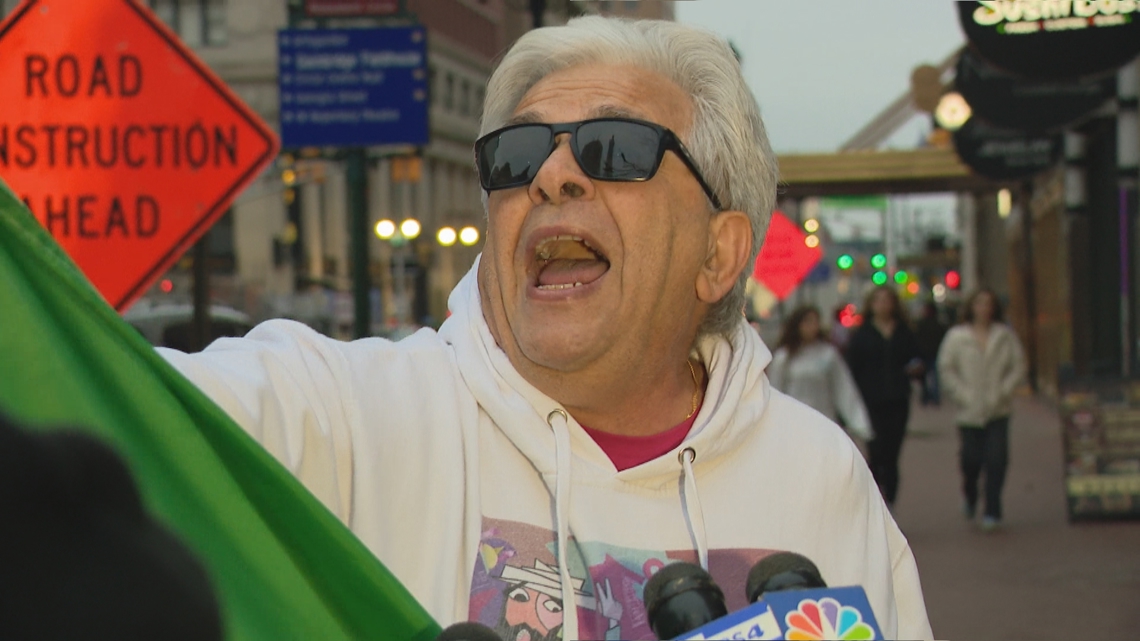 Indianapolis Protests: Iran Strikes Draw Support & Opposition, Braun ...