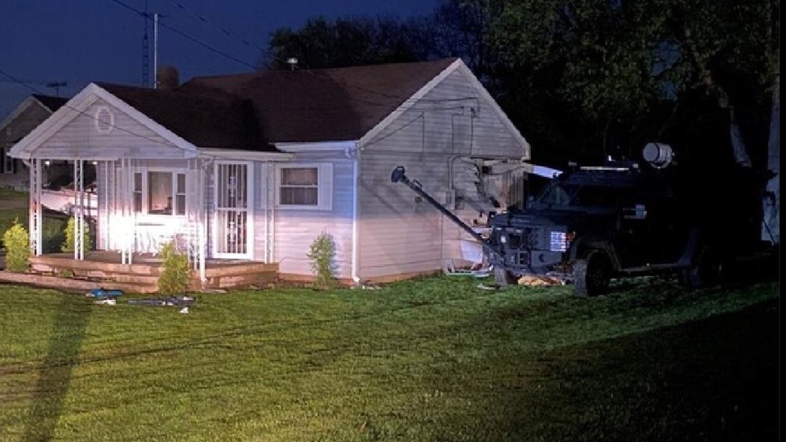 ISP: Richmond man shot by police after SWAT standoff - Vimarsana News