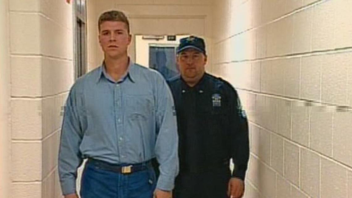 Indiana native granted parole 30 years after murder conviction in Virginia