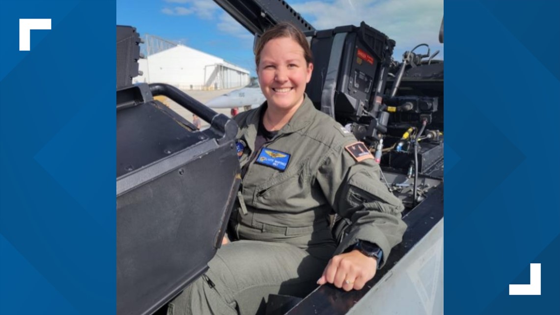 Notre Dame grad among all-women Super Bowl flyover crew