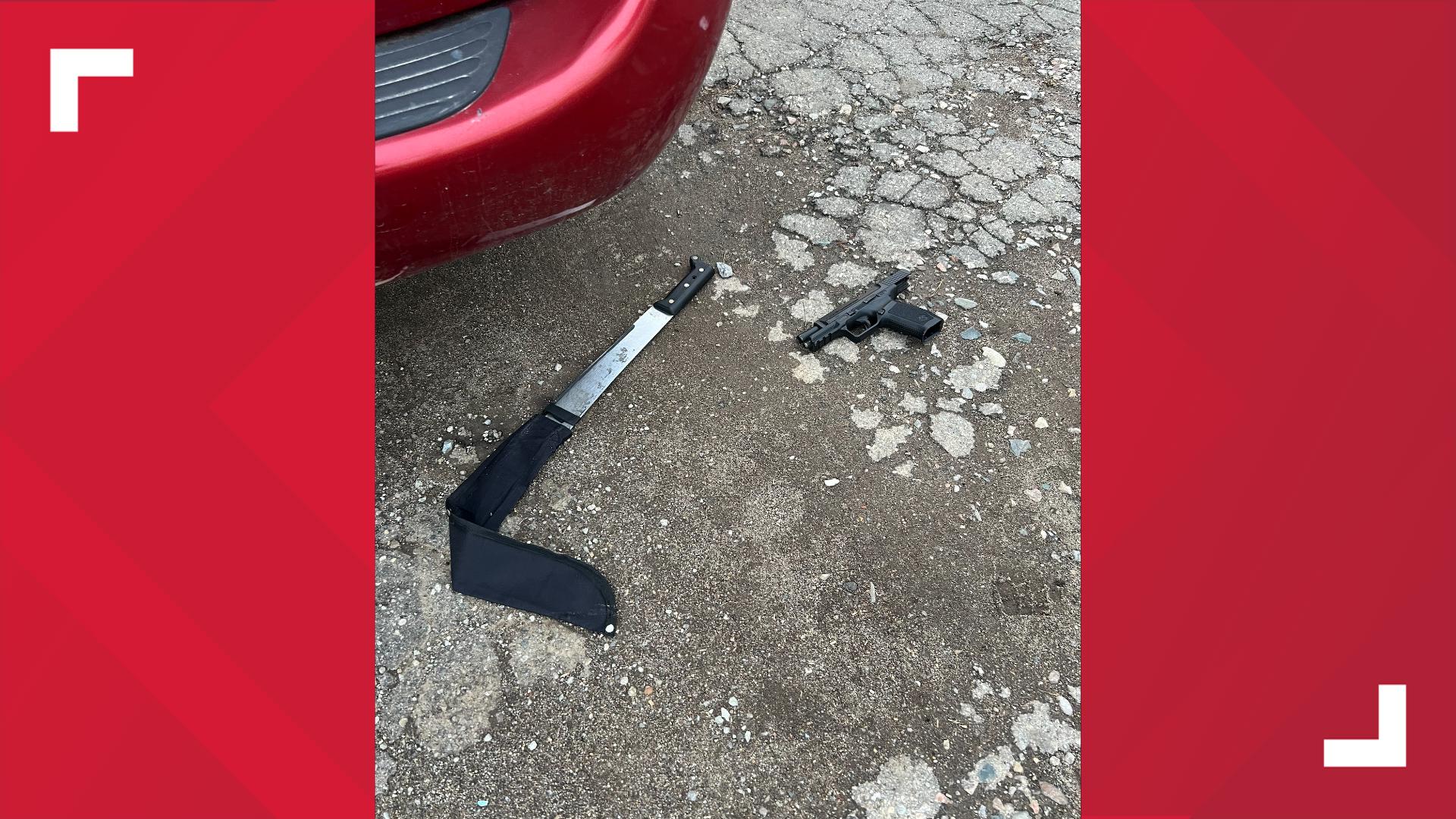 Police shoot, kill suspect armed with machete after he allegedly shot a ...