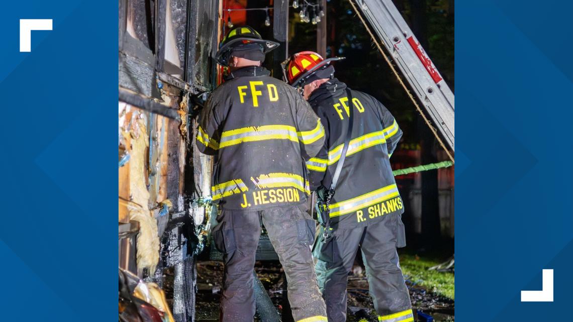 Investigators looking into cause of early-morning Fishers house fire