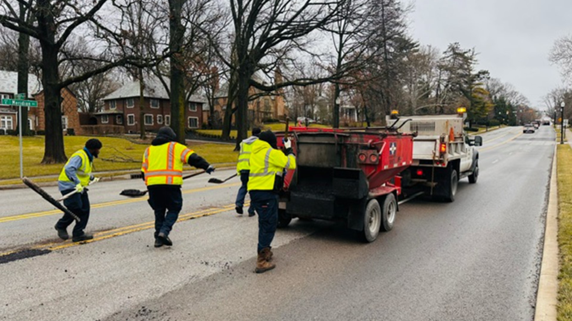 DPW tackles more than 1,000 potholes as repairs start across Indy ...