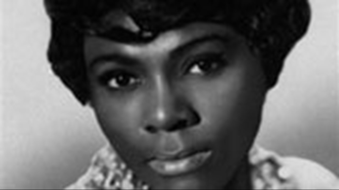 Soul singer Dee Dee Warwick dies in NJ at age 63 | wthr.com