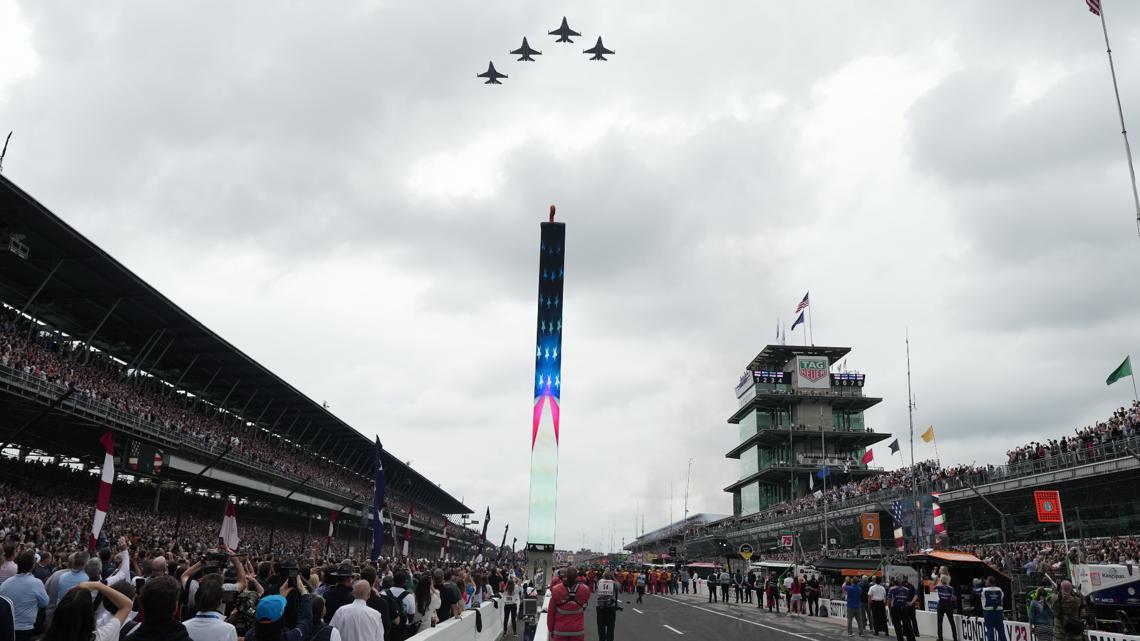 Indianapolis 500 live updates | Power spins, Rossi catches fire as race hits halfway