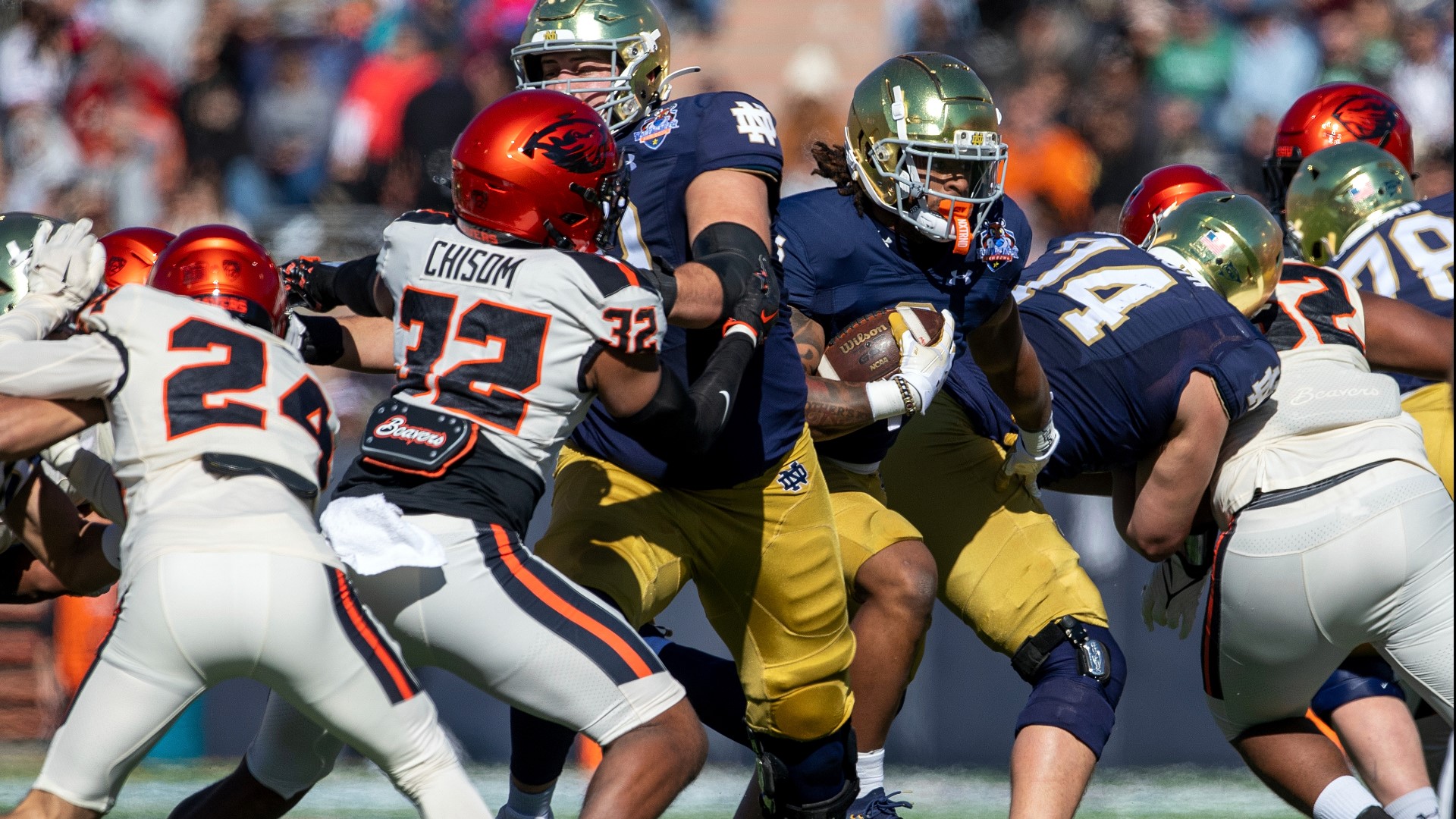 No. 15 Notre Dame Beat No. 21 Oregon State 40-8 In Sun Bowl 