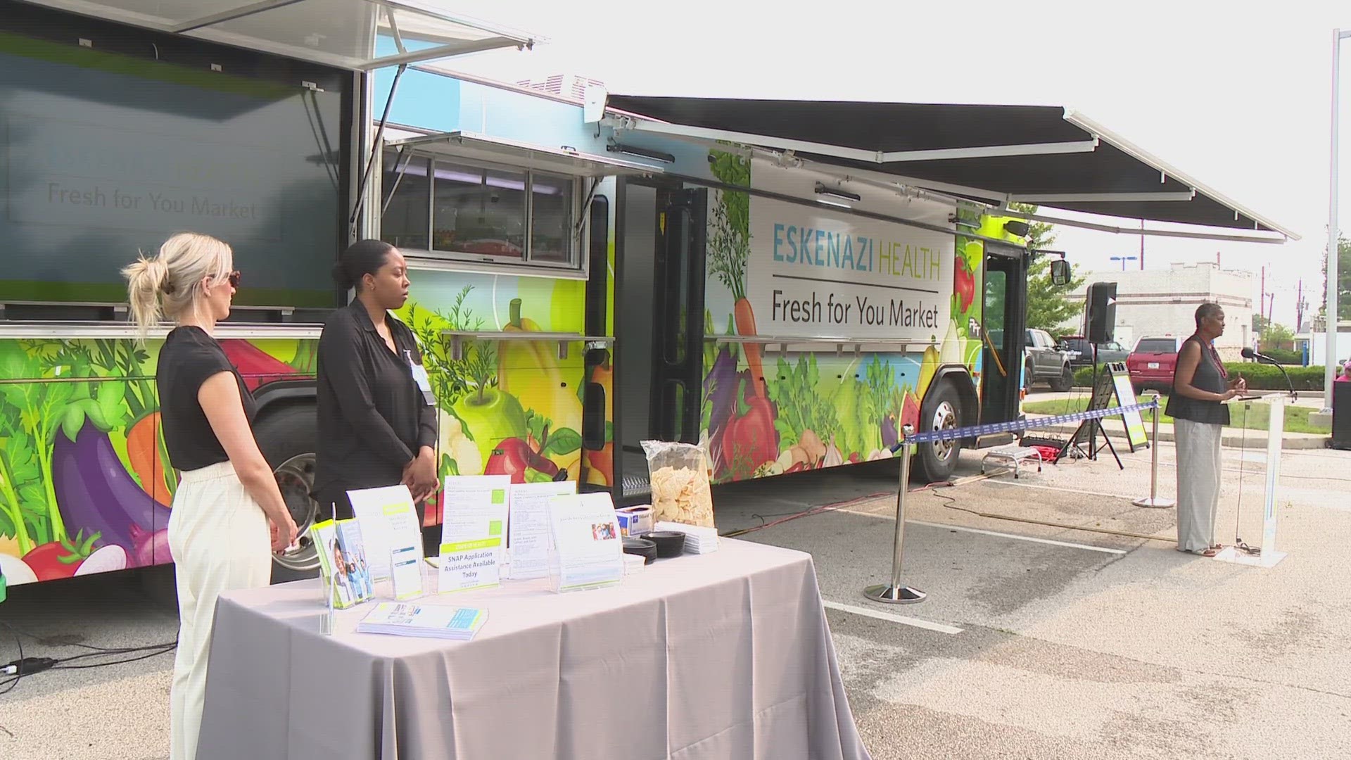 The hybrid mobile grocery store and food pantry is helping provide essential nutrients to Indianapolis.