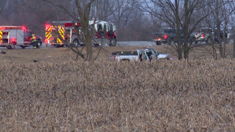 Police: 3 killed in crash along I-74 in Boone County