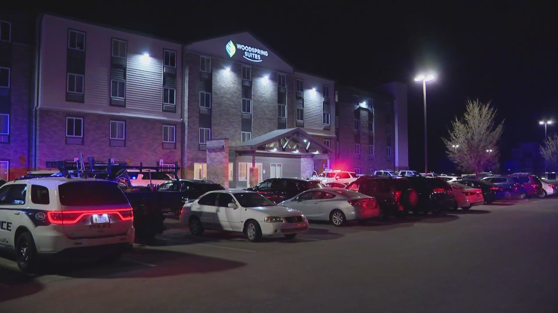 13News reporter Emily Longnecker breaks down what led up to a toddler accidentally being shot at a Whitestown hotel.