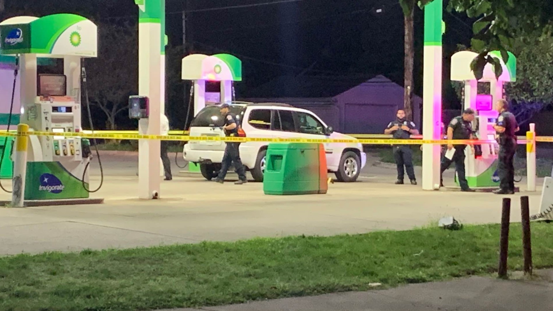 Officers responded to the BP gas station near the intersection of East Raymond and South Shelby streets around 4:30 a.m. Friday.