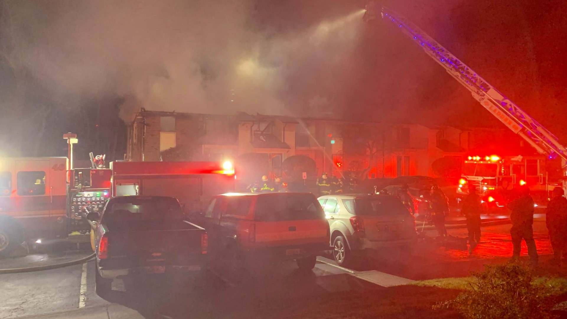 Southeast side apartment building heavily damaged by fire | wthr.com