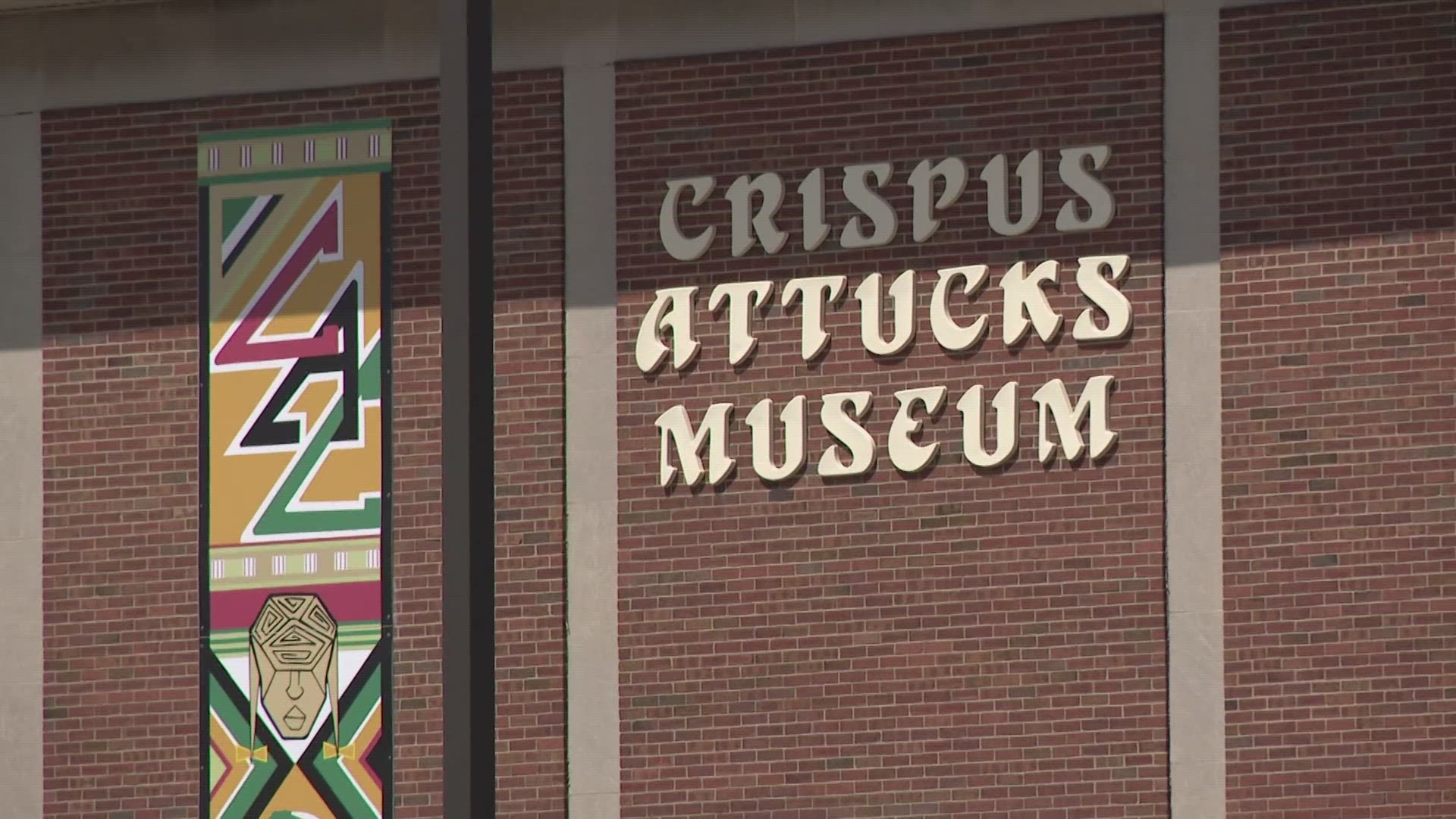 13News reporter Emily Longnecker breaks down new court documents that show a mother and two woman walked into Crispus Attucks to assault a student.